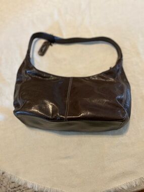 Liz Clairborne Dark Brown vegan Leather smaller hobo bag looks like coach